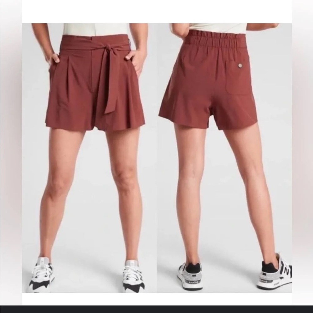 Athleta Skyline Short II in Heart Rose